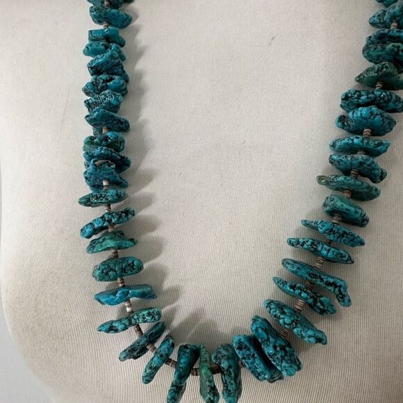 Vintage 1940s Kingman Turquoise Nugget Heishi Bead
Necklace - Picture 8 of 12